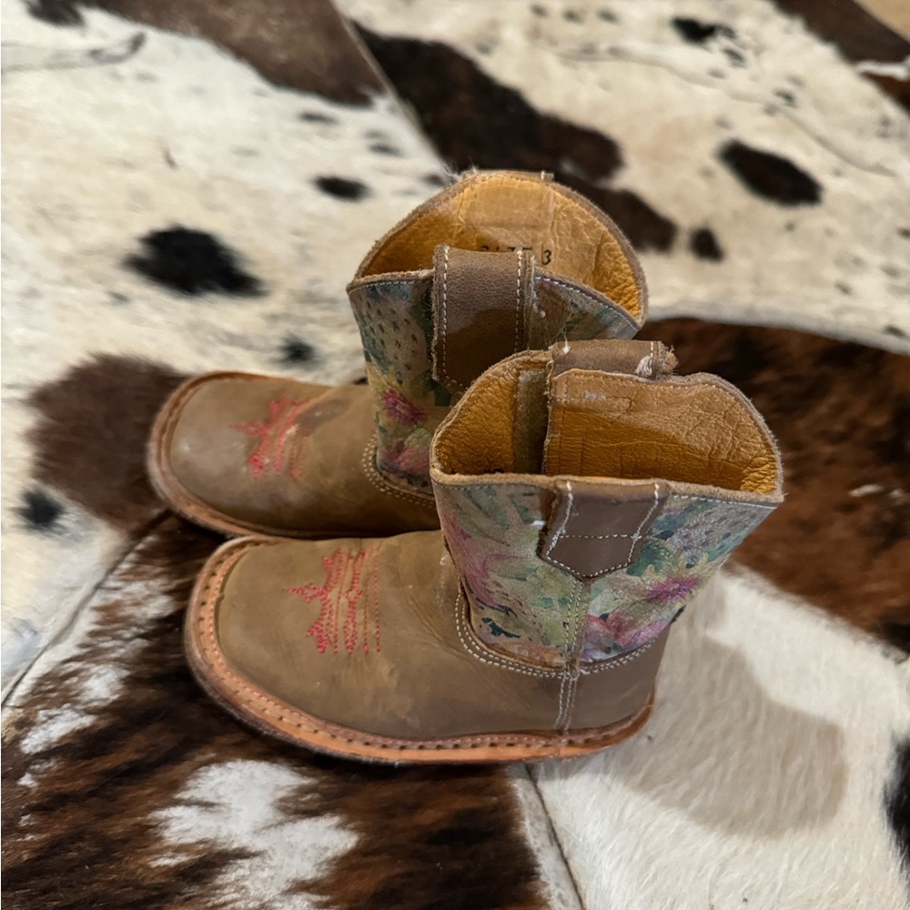 Roper Cowbabies Size 3 Girl Boots